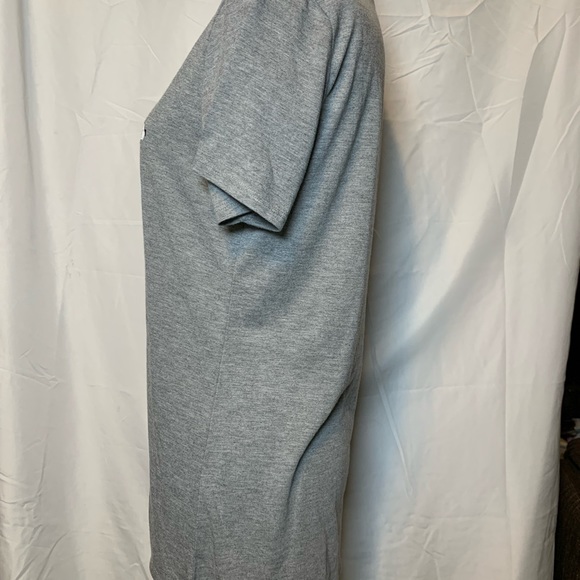 Disney Mickey Mouse T Shirt Gray Sz L Woman’s Great Condition!  (W110) - Picture 5 of 6